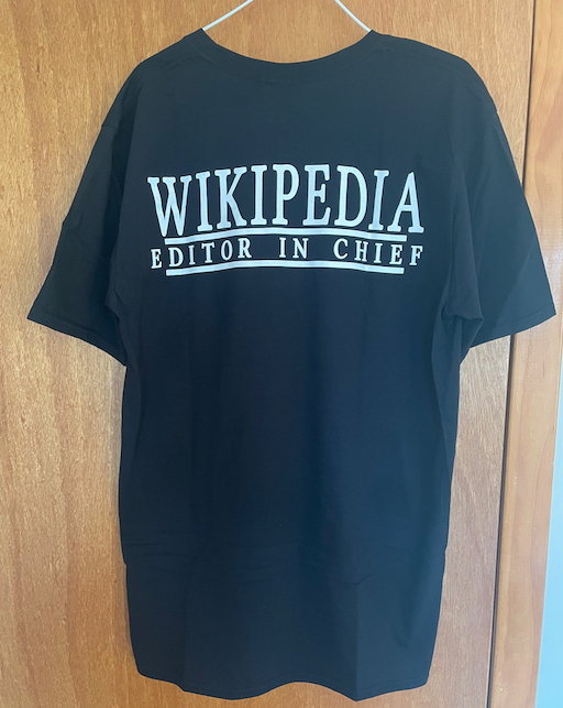 EDITOR IN CHIEF SHORT SLEEVE (White or Black)